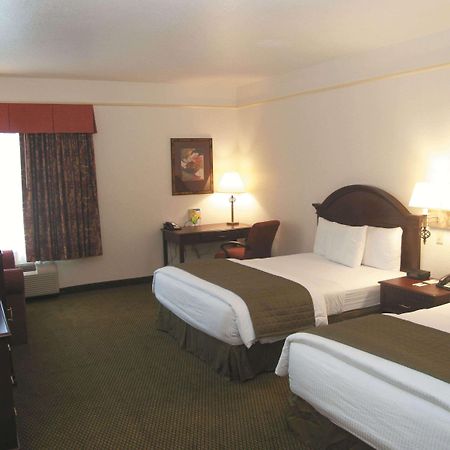 La Quinta By Wyndham Ft. Pierce Hotel Fort Pierce Exterior photo
