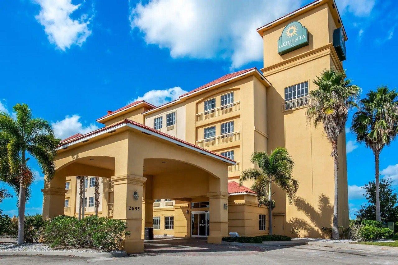 La Quinta By Wyndham Ft. Pierce Hotel Fort Pierce Exterior photo