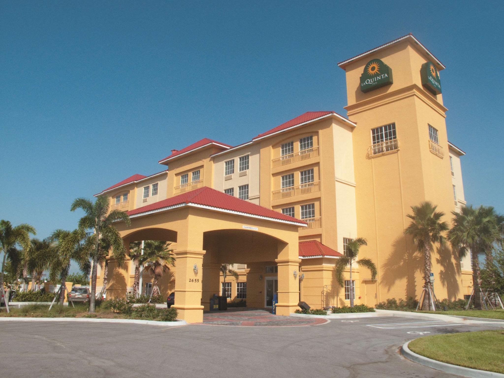 La Quinta By Wyndham Ft. Pierce Hotel Fort Pierce Exterior photo