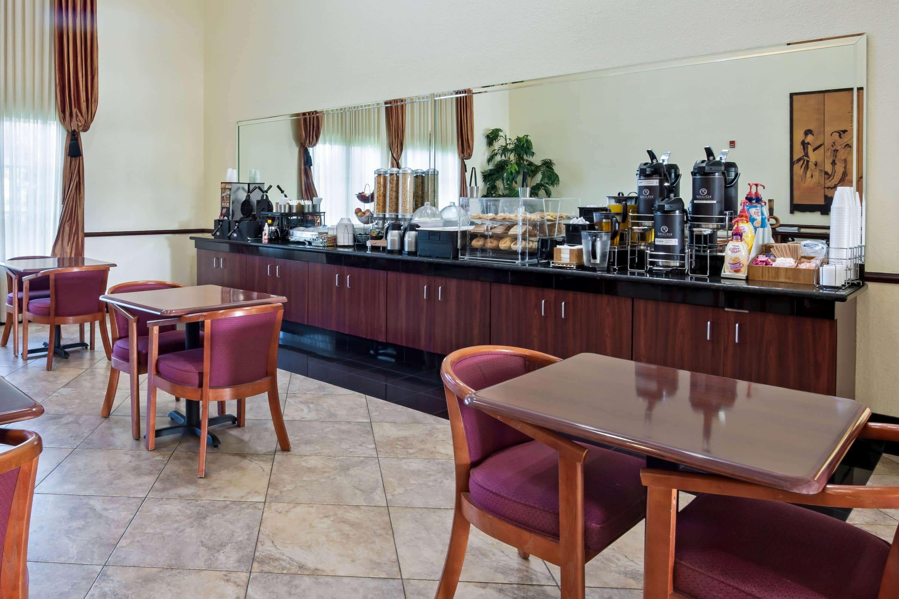La Quinta By Wyndham Ft. Pierce Hotel Fort Pierce Exterior photo