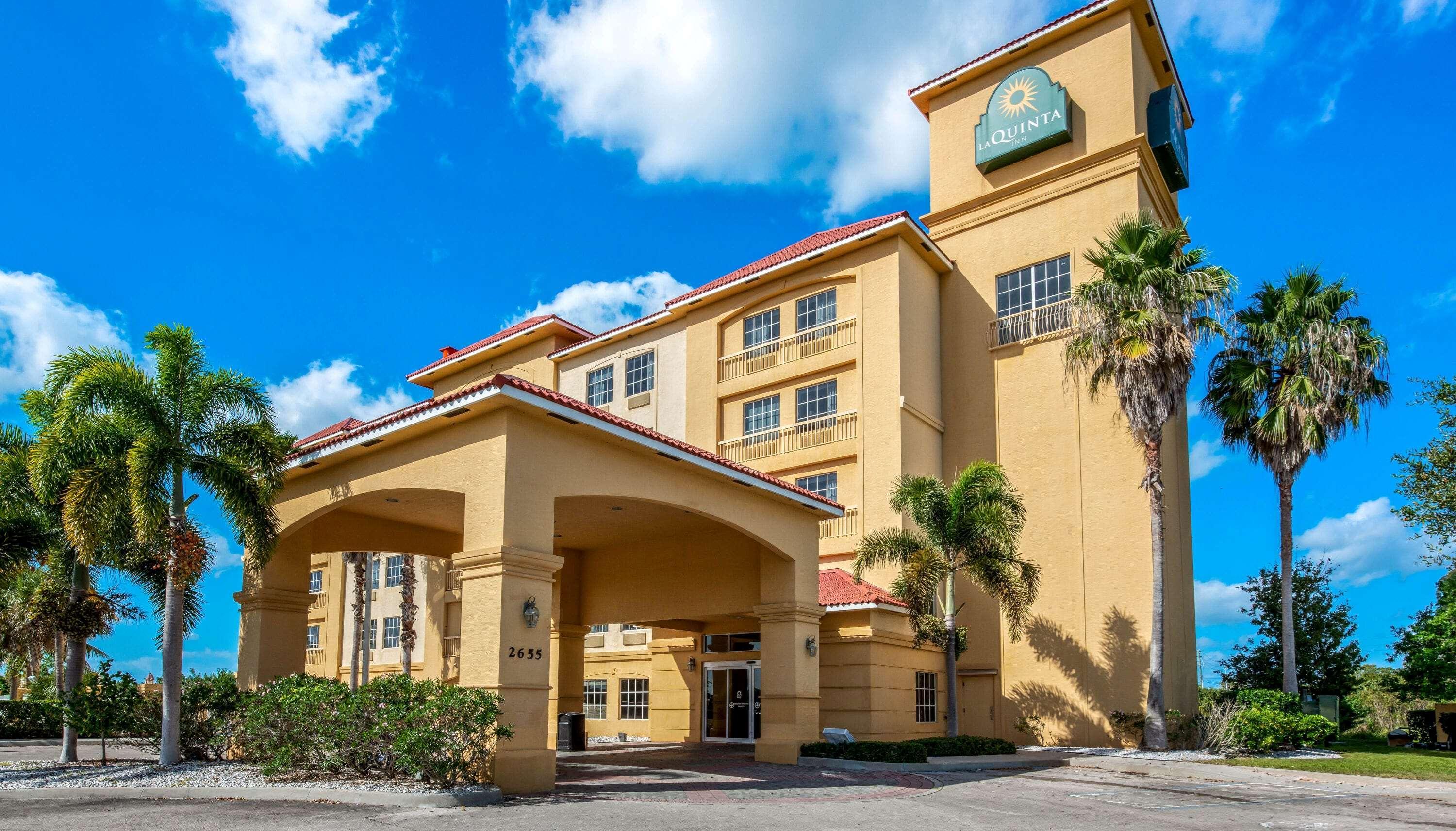 La Quinta By Wyndham Ft. Pierce Hotel Fort Pierce Exterior photo