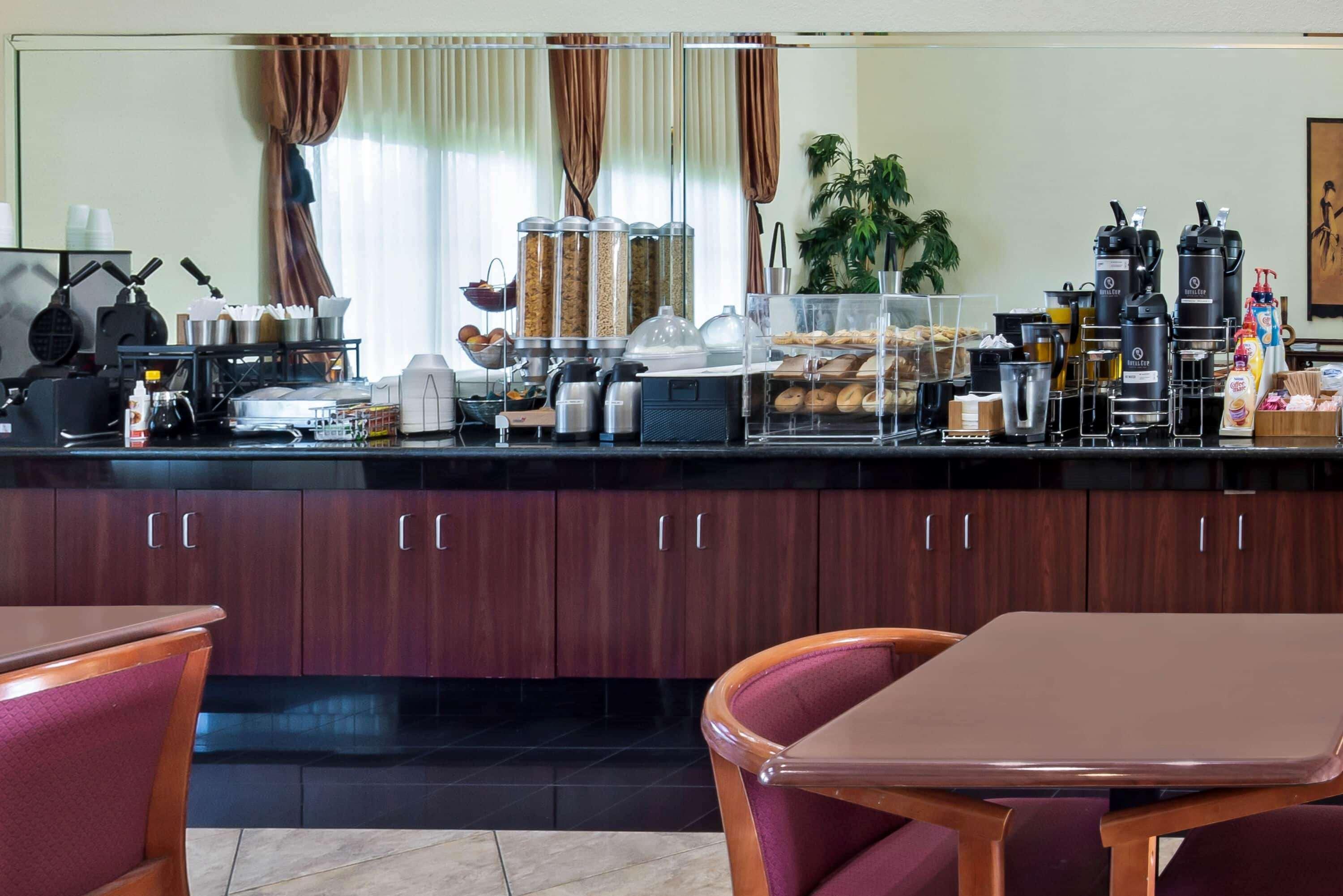 La Quinta By Wyndham Ft. Pierce Hotel Fort Pierce Exterior photo