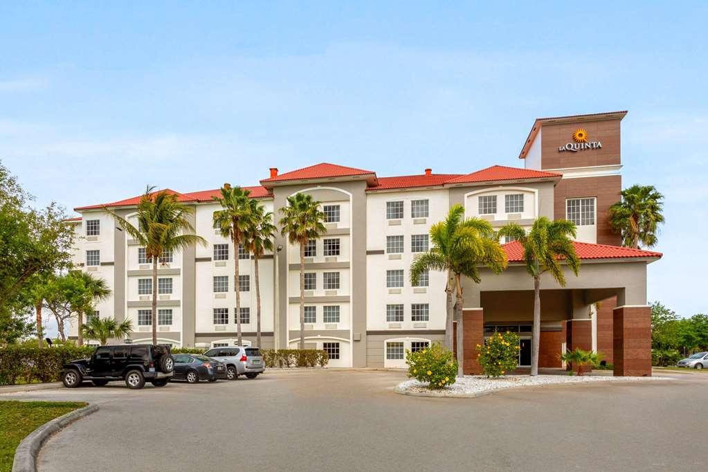 La Quinta By Wyndham Ft. Pierce Hotel Fort Pierce Exterior photo
