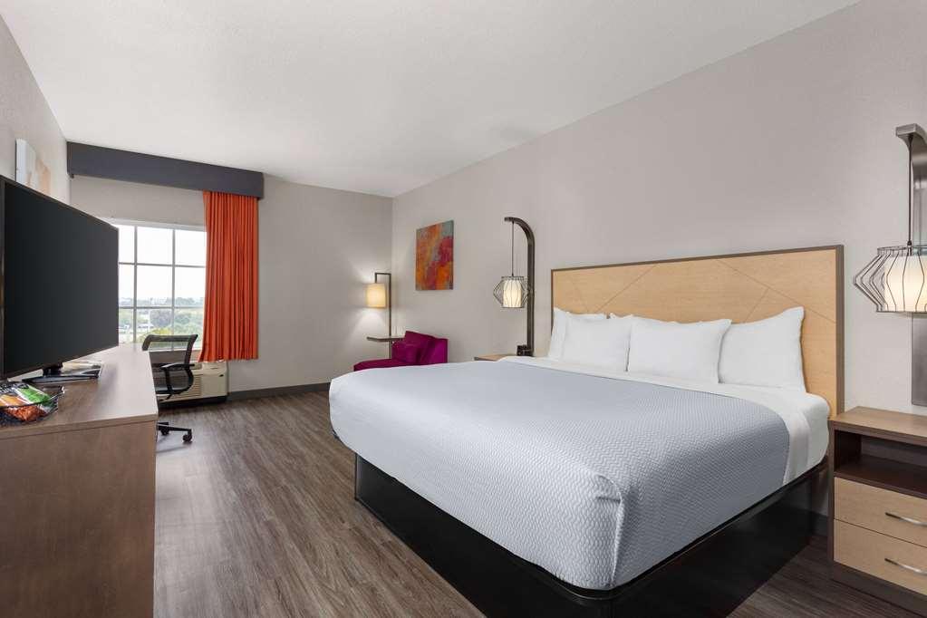 La Quinta By Wyndham Ft. Pierce Hotel Fort Pierce Room photo